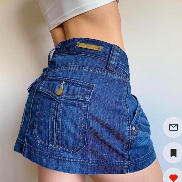 Y2K DENIM MINI SKIRT - Picture 3 of 5